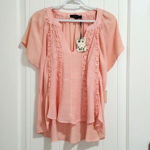 ✨️✨️LDLA Women’s blush color blouse, NWT, Size XL✨️✨️